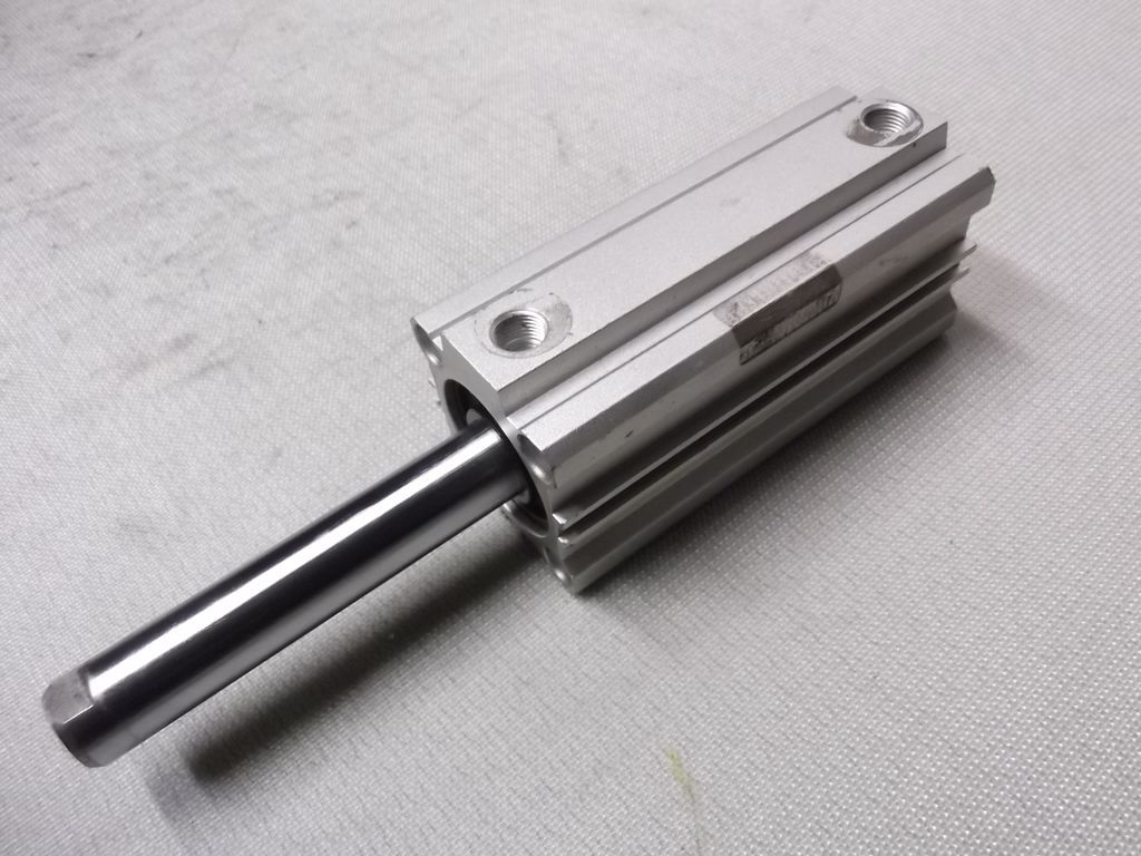 Kompaktzylinder von unbekannt - Hub 75 mm