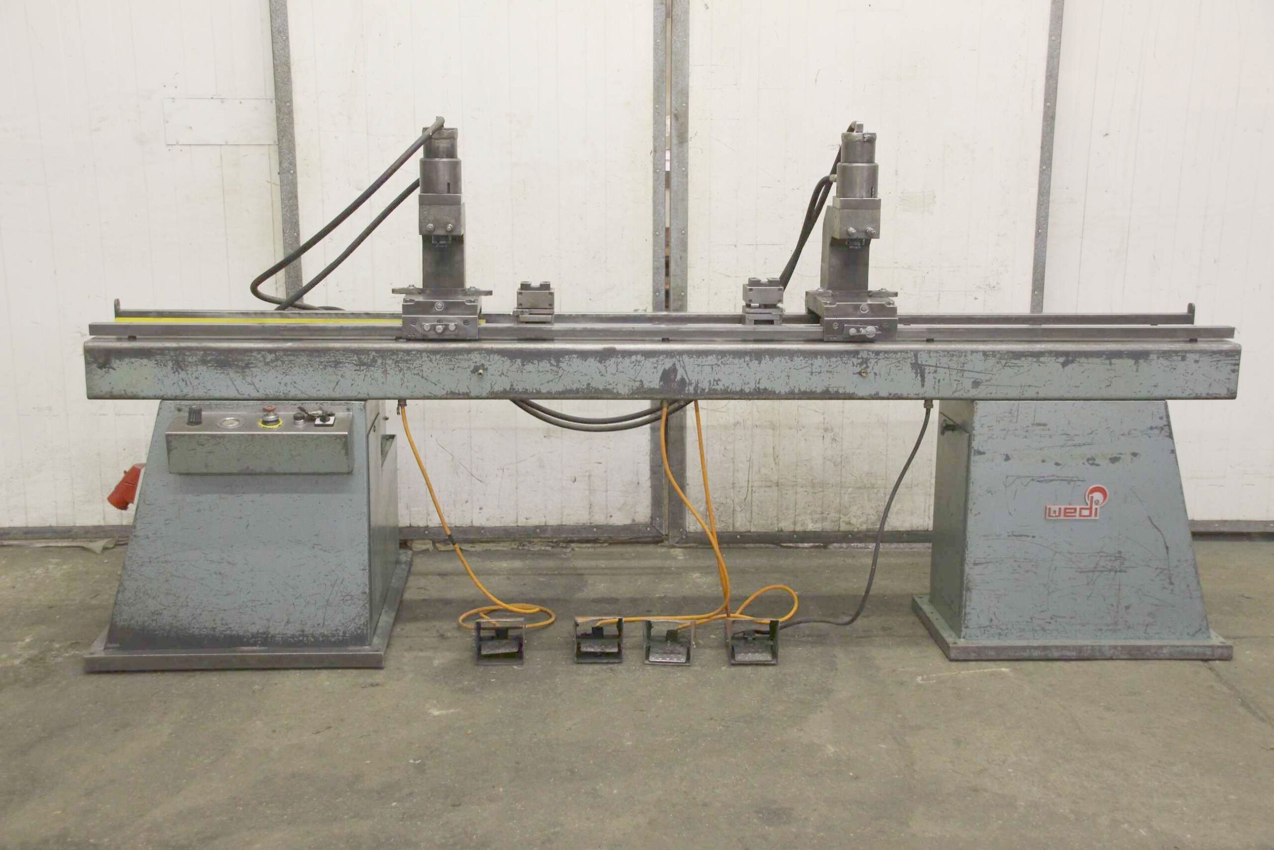 hydraulische Reihenstanze von WEDI - HMR3 – Bild 3