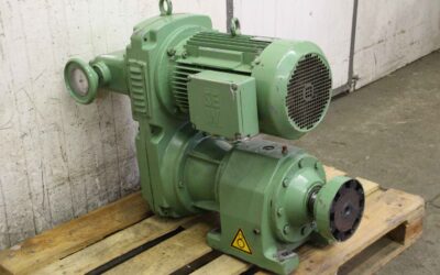 Alternative view of regelbarer Getriebemotor 9,2 kW 34-207 U/min von SEW EURODRIVE - DFV132ML-4