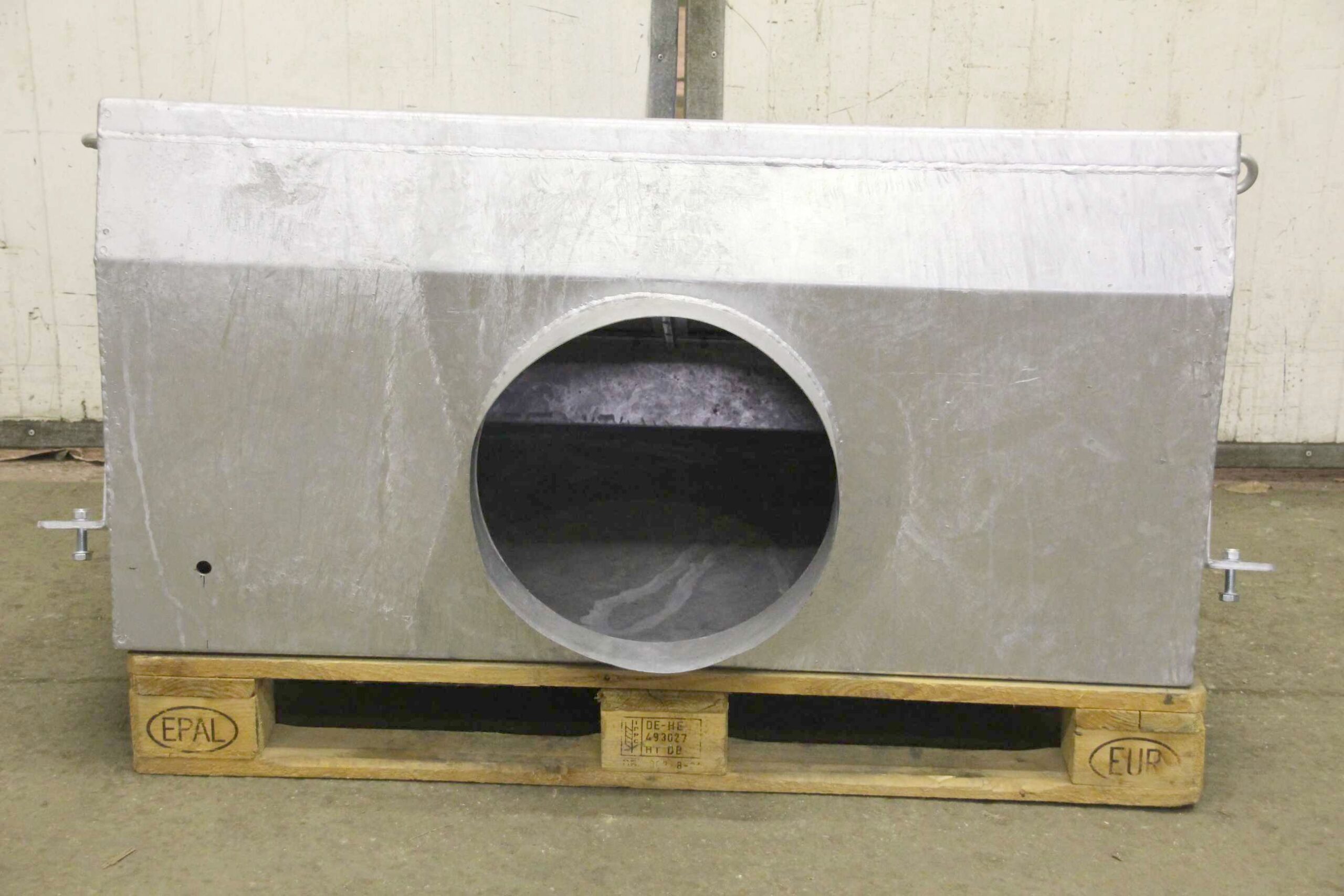 Lufteinlass mit Filter von unbekannt - 1340/1100/H600 mm – Bild 5