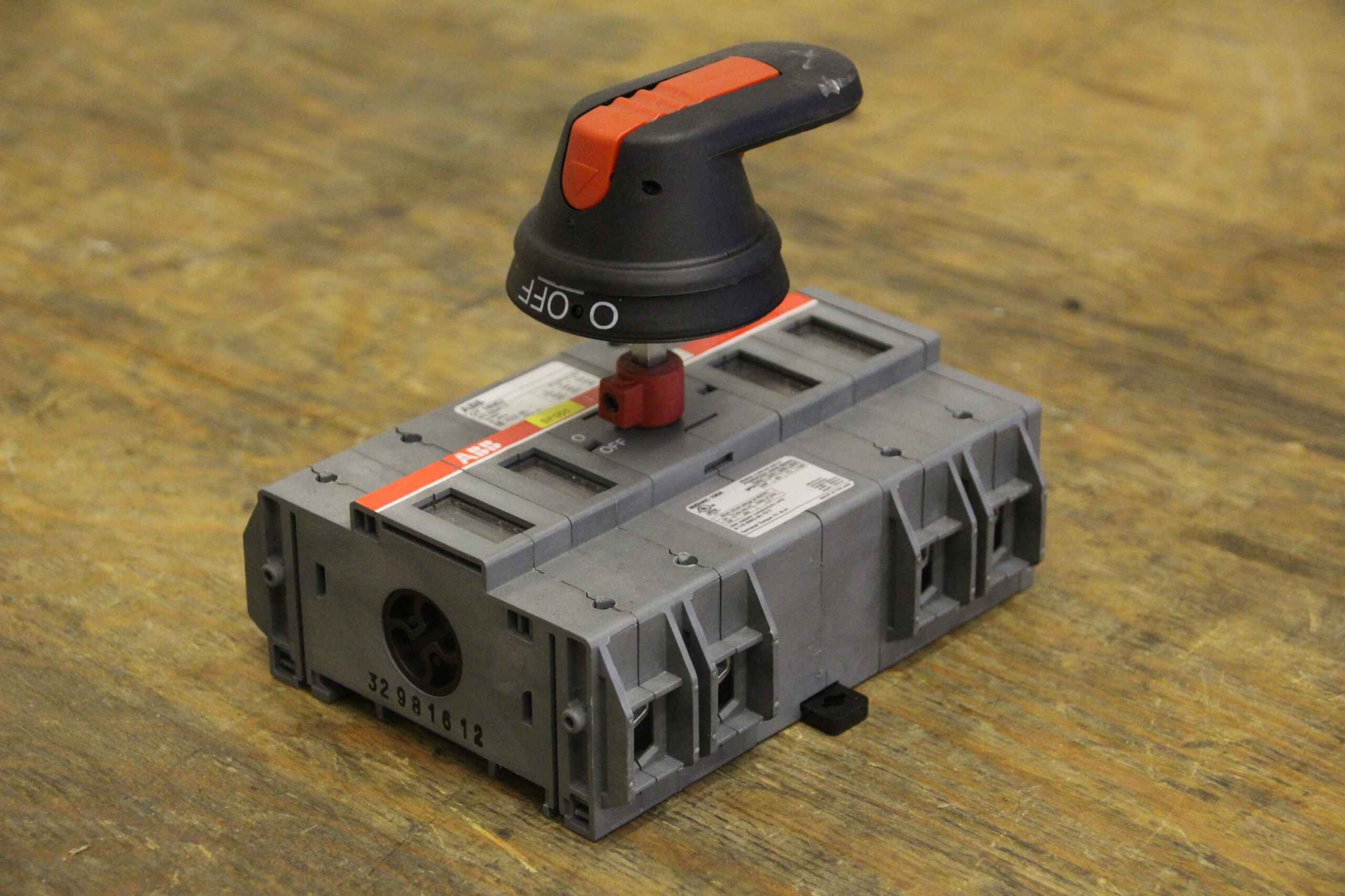 Lasttrennschalter von ABB - OT 160E3 – Bild 2