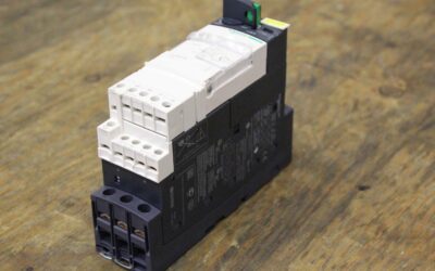 Steuerungsmodul von Schneider - LUCB05 BL LUB12