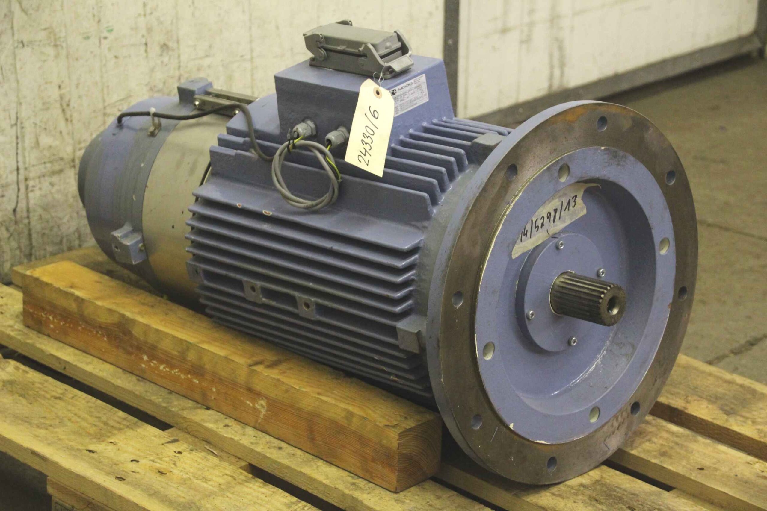 Servomotor 120 Nm 1250 U/min von Moog - FGVR 180L4-D-A-BC-C – Bild 2