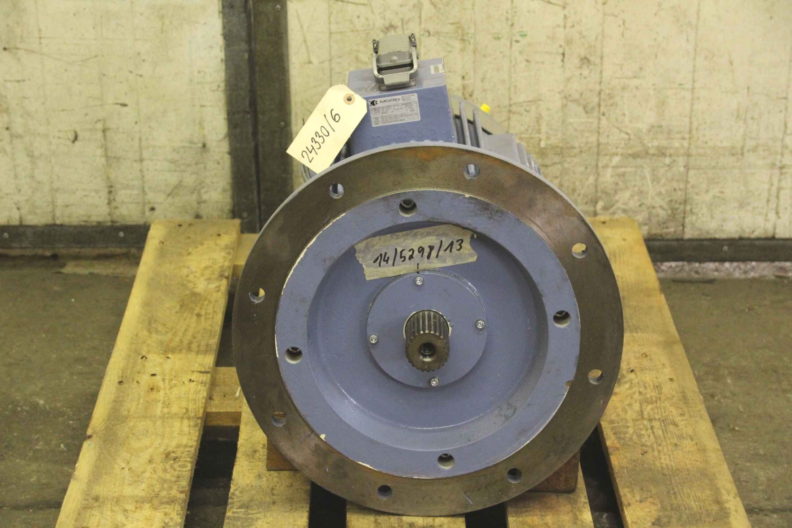 Servomotor 120 Nm 1250 U/min von Moog - FGVR 180L4-D-A-BC-C – Bild 3