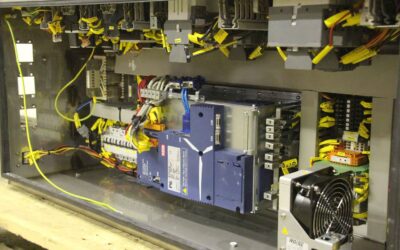 Alternative view of Frequenzumrichter 22 kW von KEB - 19P6H7G-YRXO