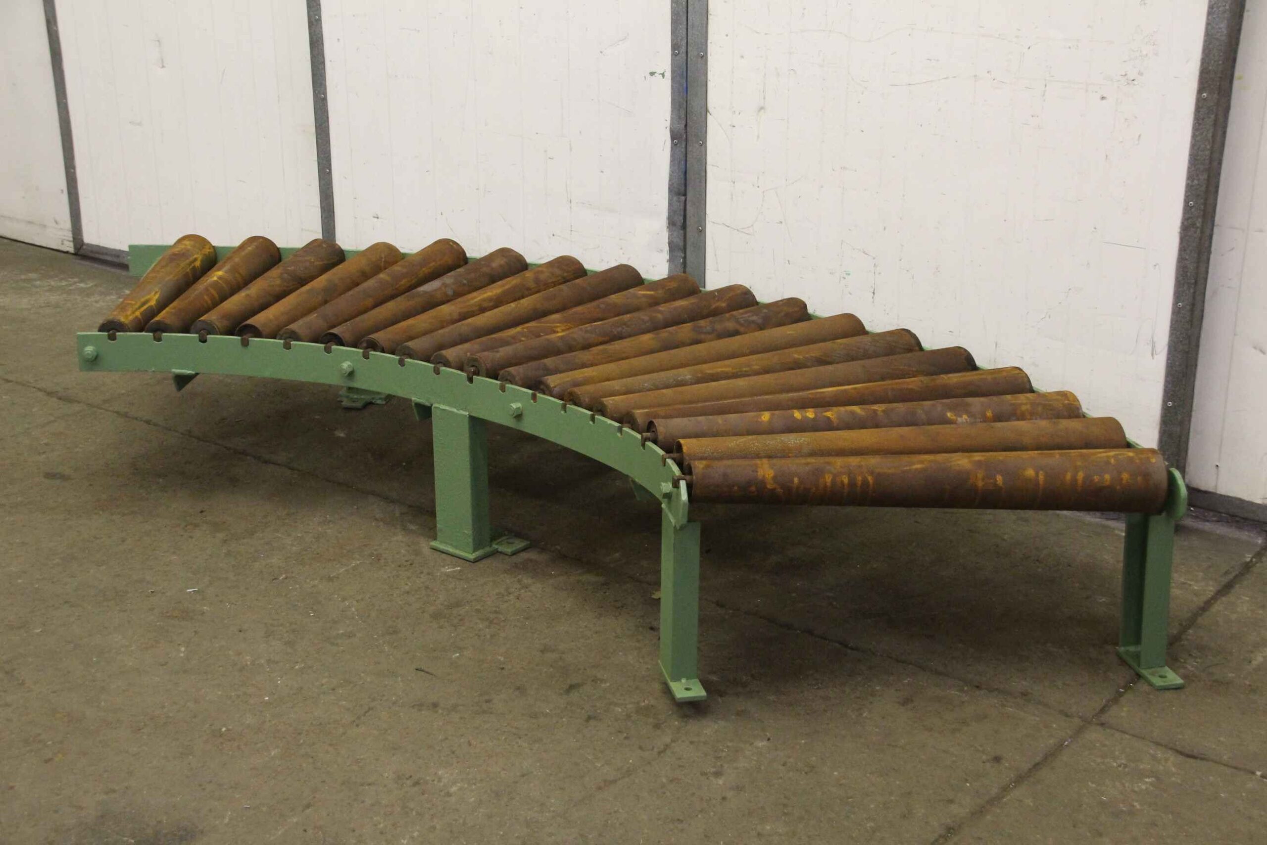 Kurvenrollenbahn von Axmann - Förderbreite 805 mm