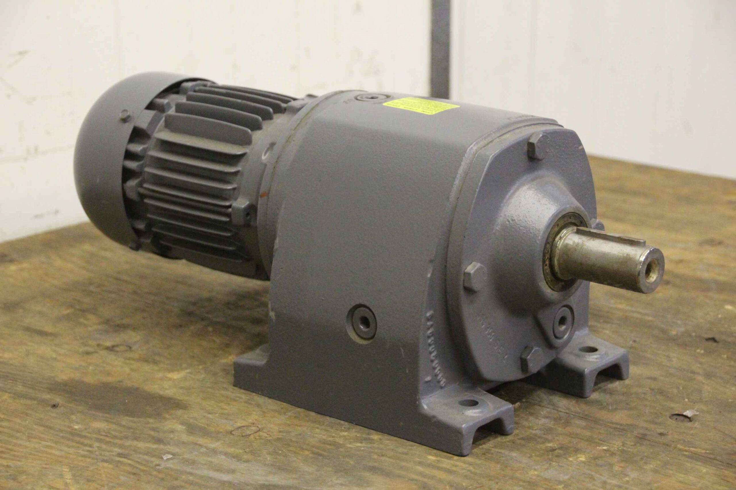 Getriebemotor 0,55 kW 46,9 U/min von Himmel - Z40-M1P4 B3 – Bild 2