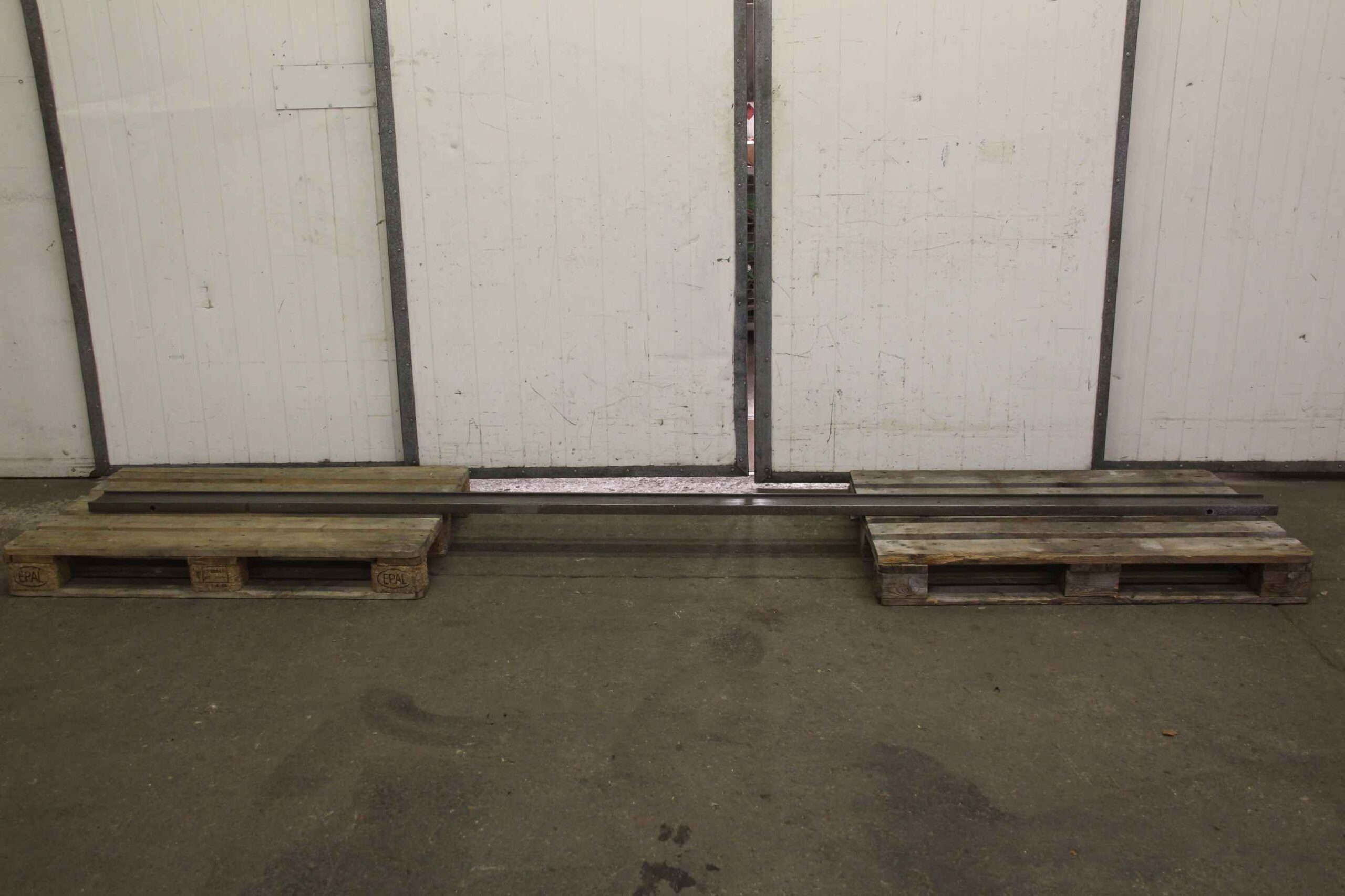 Unterlage für Abkantwerkzeug 3600 mm von unbekannt - 3600/110/H32 mm – Bild 3