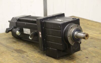 Alternative view of Servomotor 3,9 kW 197,4 U/min von Lenze - MDFKARS080-22