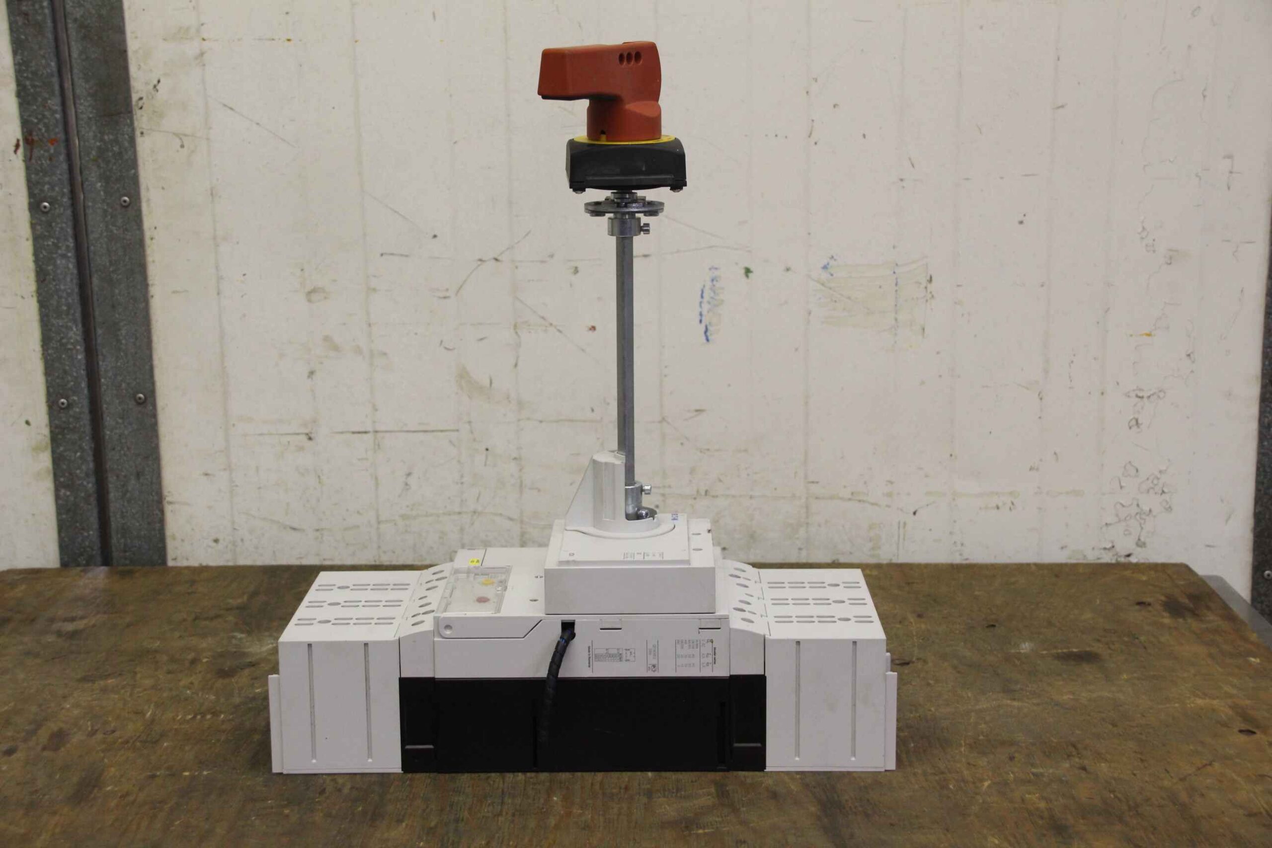 Leistungsschalter von Eaton - NZM N3-AE400 – Bild 3