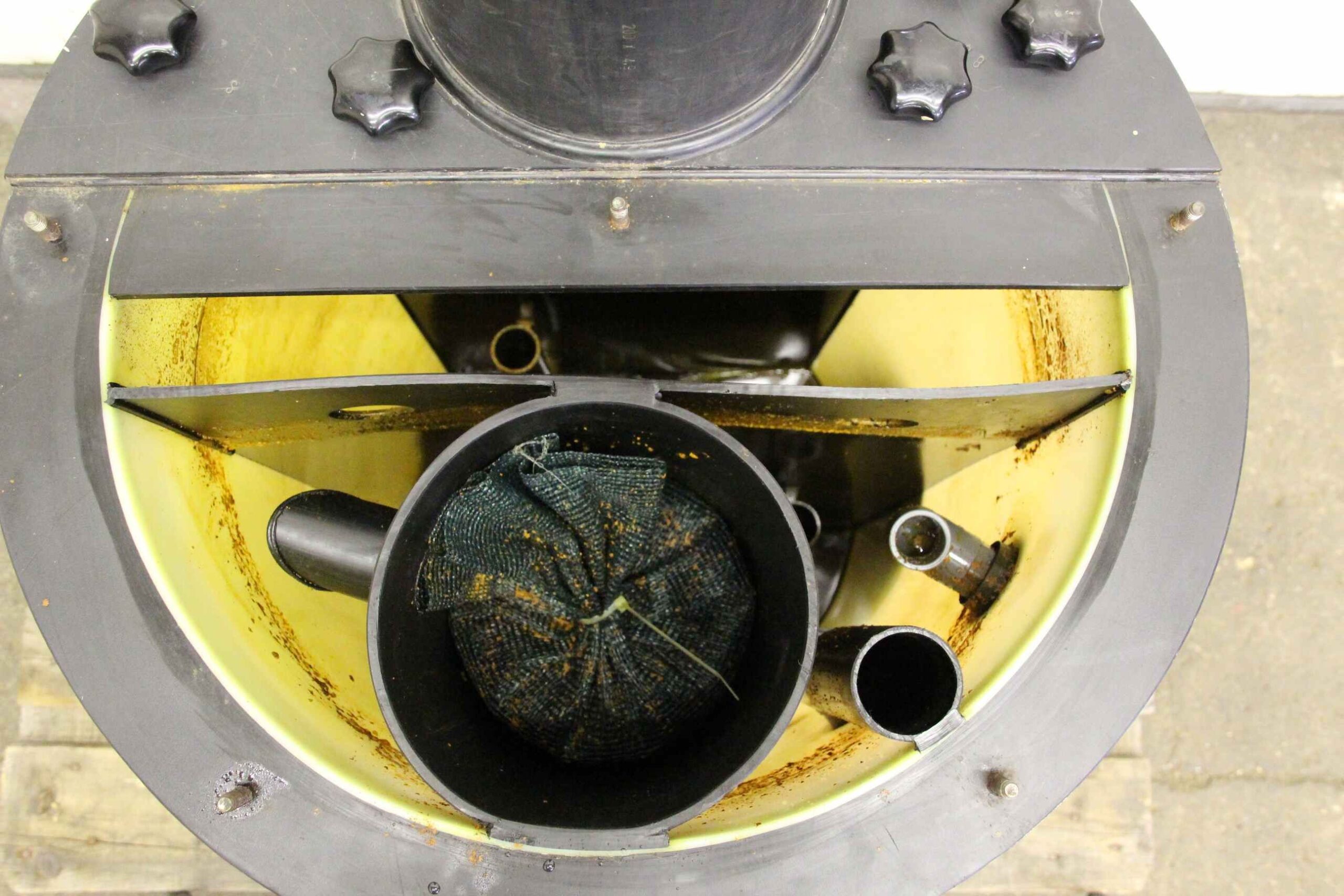 Öl-Wasser-Trennsystem für Kompressoren von Wecker - WO 2 – Bild 7