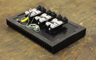 Halbleiterrelais 3 Stück mit Kühlkörper von Gavazzi - RAM1A69D100