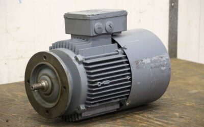 Alternative view of Elektromotor 1,5 kW von SEW-Eurodrive - SA62TDT90L4BM/HR