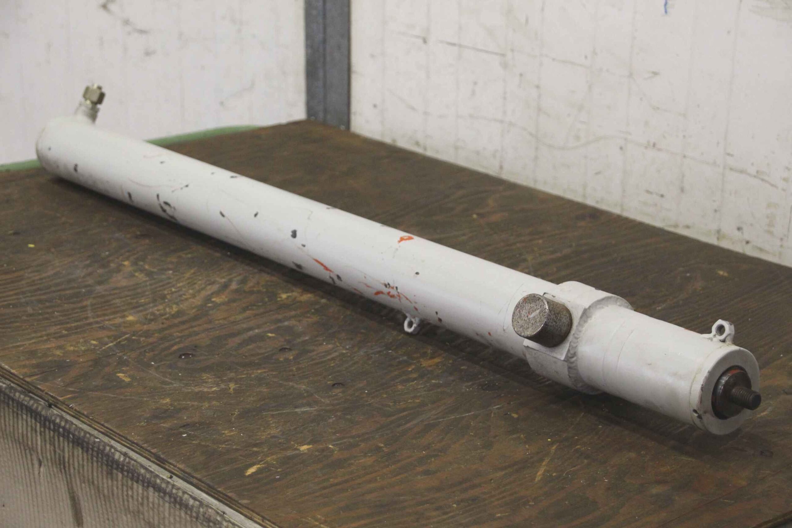 Hydraulikzylinder von unbekannt - Hub 940 mm