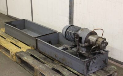 Kühlwasserpumpe von Forst-Enor - mit Behälter