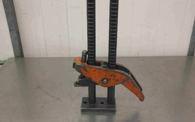 Alternative view of Spannpratzen von Carver - Tee Slot Clamp