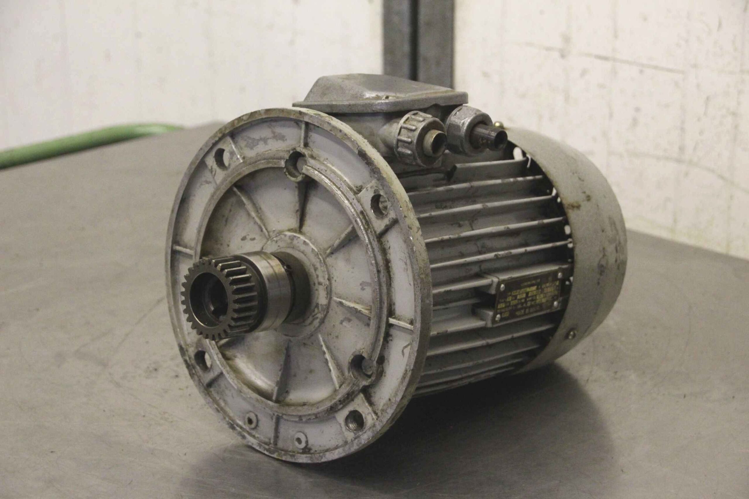 Elektromotor 2,2 kW 1420 U/min von unbekannt - 4AX90L4Y3 – Bild 7