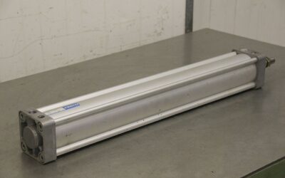 Alternative view of Pneumatikzylinder von Festo - DNU-80-570-PPV-A