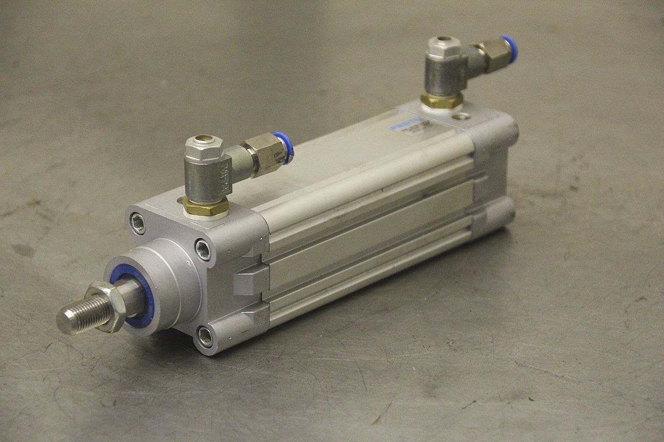 Pneumatikzylinder von Festo - DNC-40-80-PPV-A
