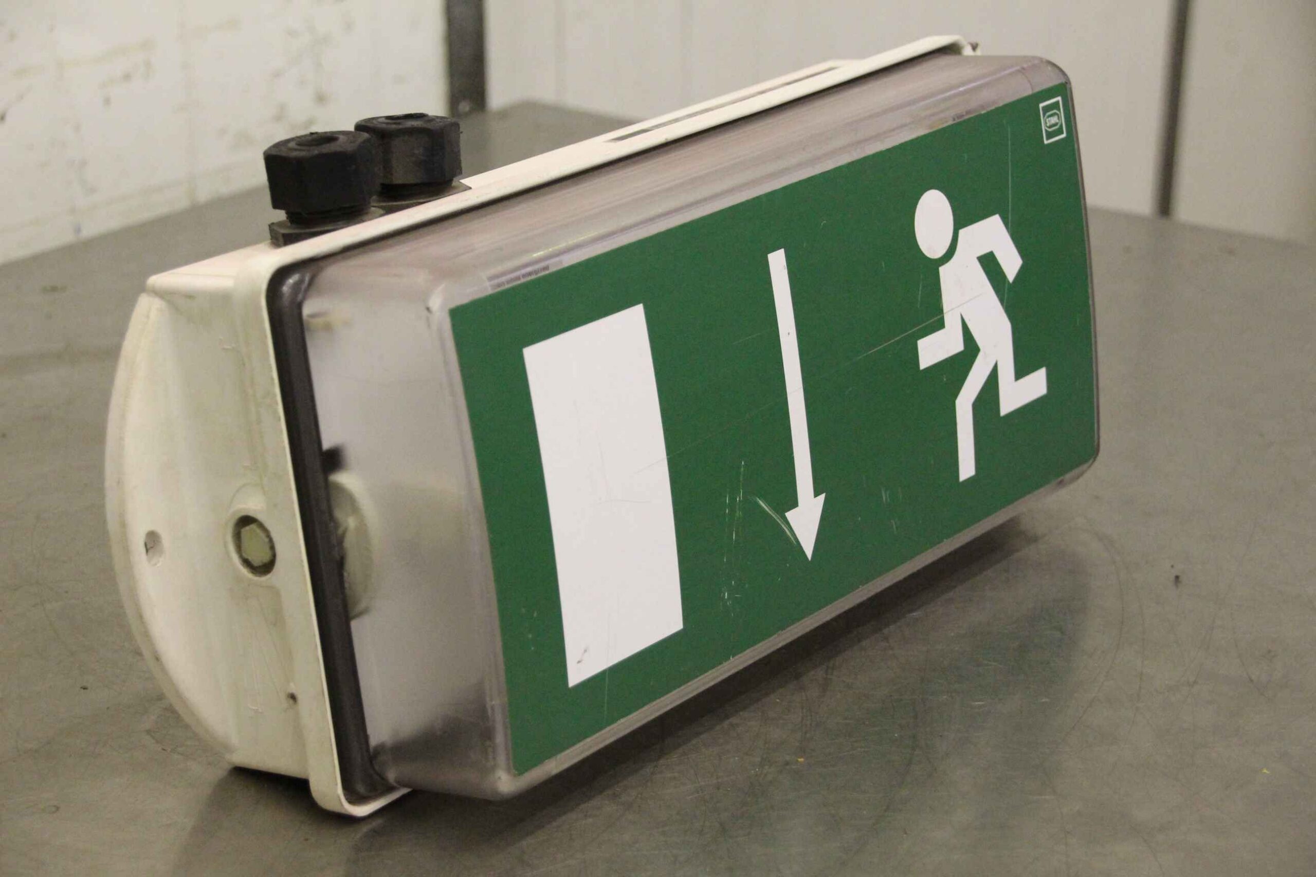 Kompaktleuchte Notlichtleuchte von Stahl - C-LUX 6500/1081 – Bild 2