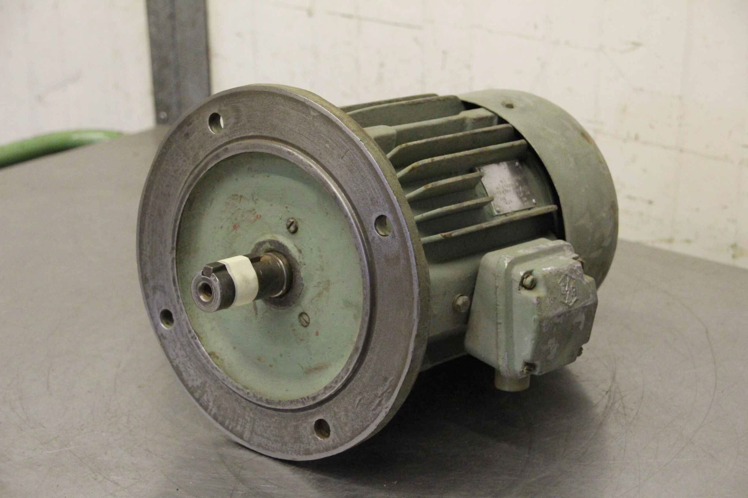 Elektromotor 2,2 kW 1420 U/min von EP REL - AS/28F215L4 – Bild 5