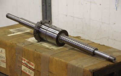 Kugelumlaufspindel mit Mutter von NTN - Gewindelänge 482 mm