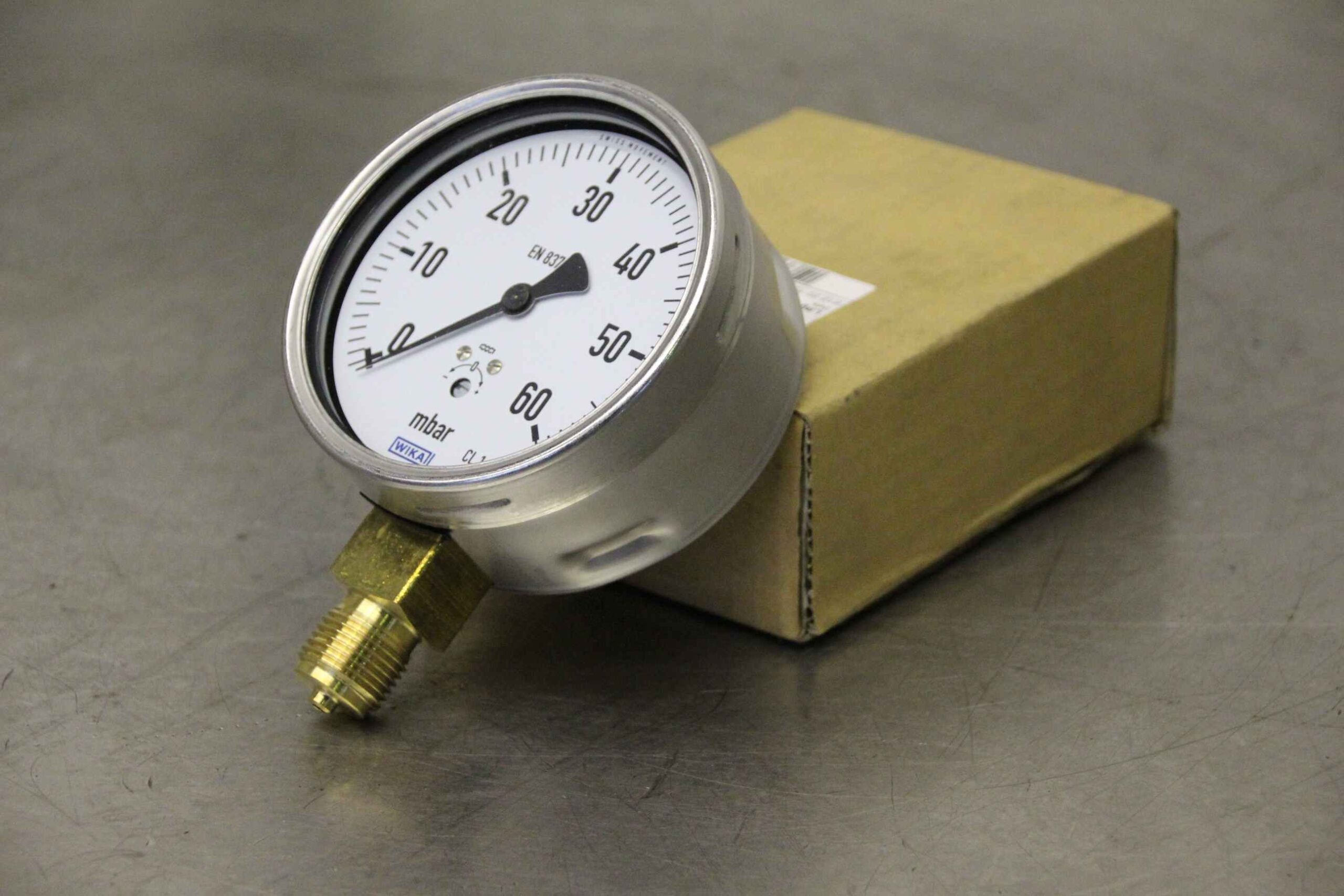 Manometer von Wika - 612.20.100 0 mbar...60 mbar