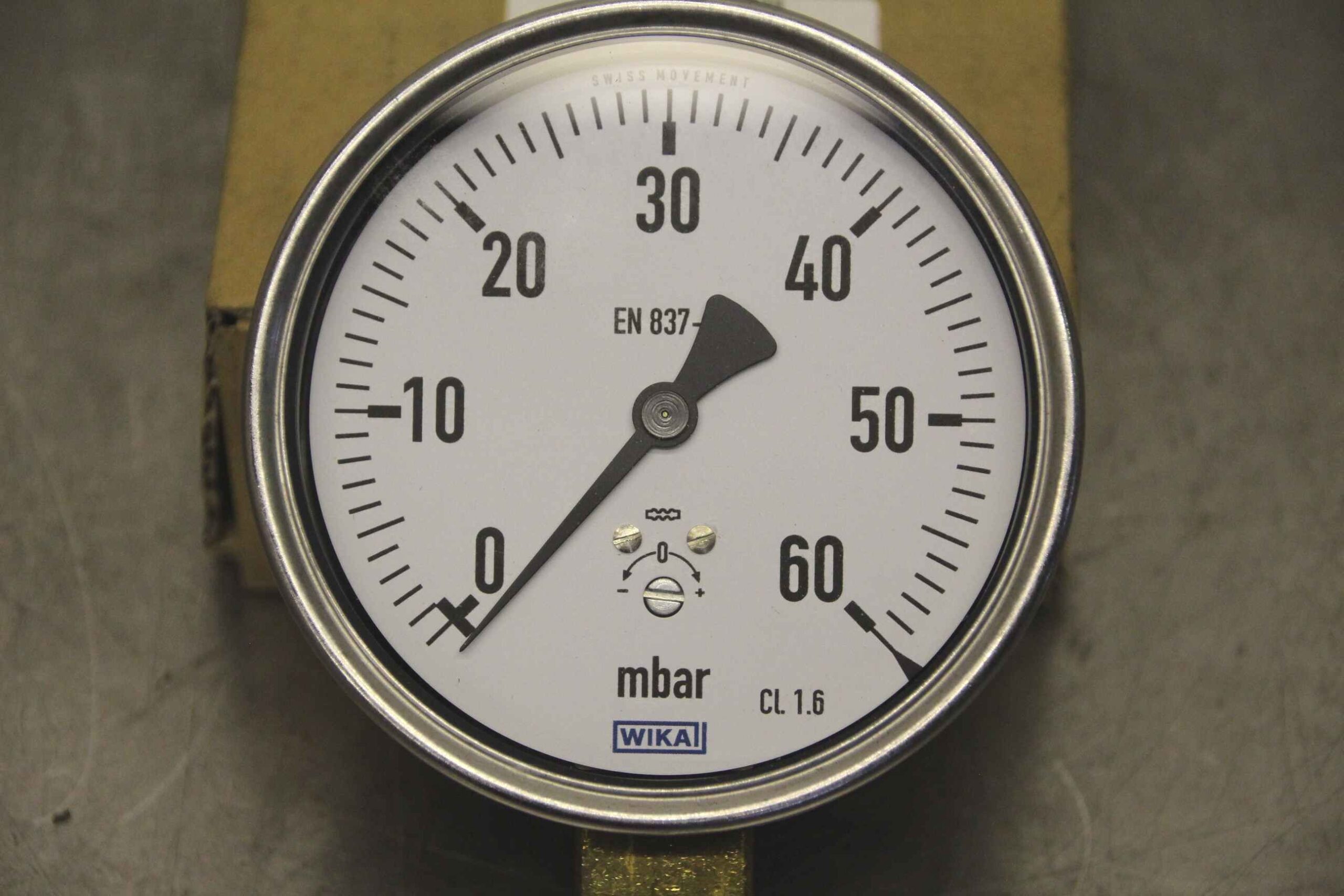 Manometer von Wika - 612.20.100 0 mbar...60 mbar – Bild 4