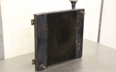 Alternative view of Kühler von Opel - 460/165/H450 mm