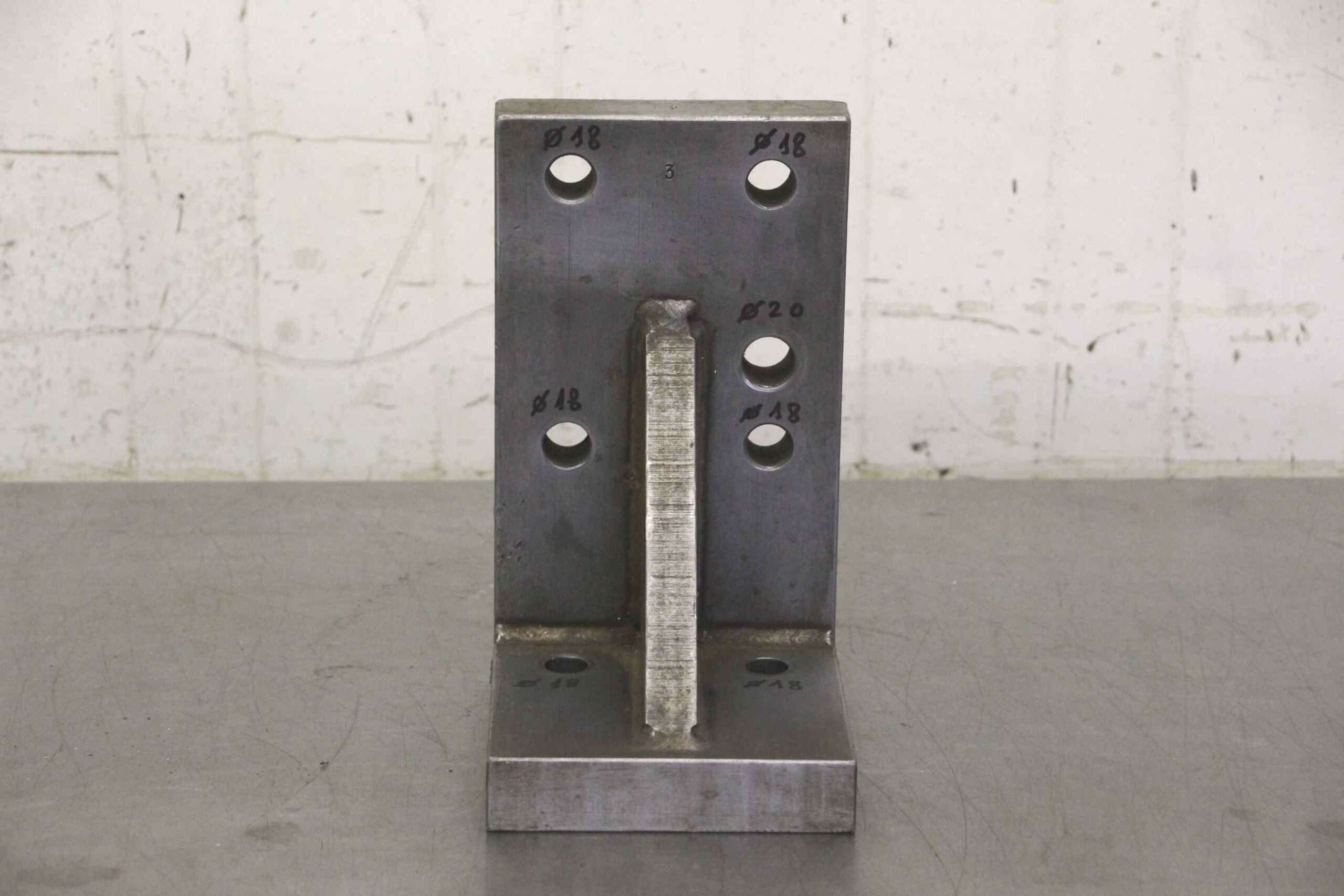 Aufspannwinkel von Stahl - 165/140/H245 mm – Bild 3