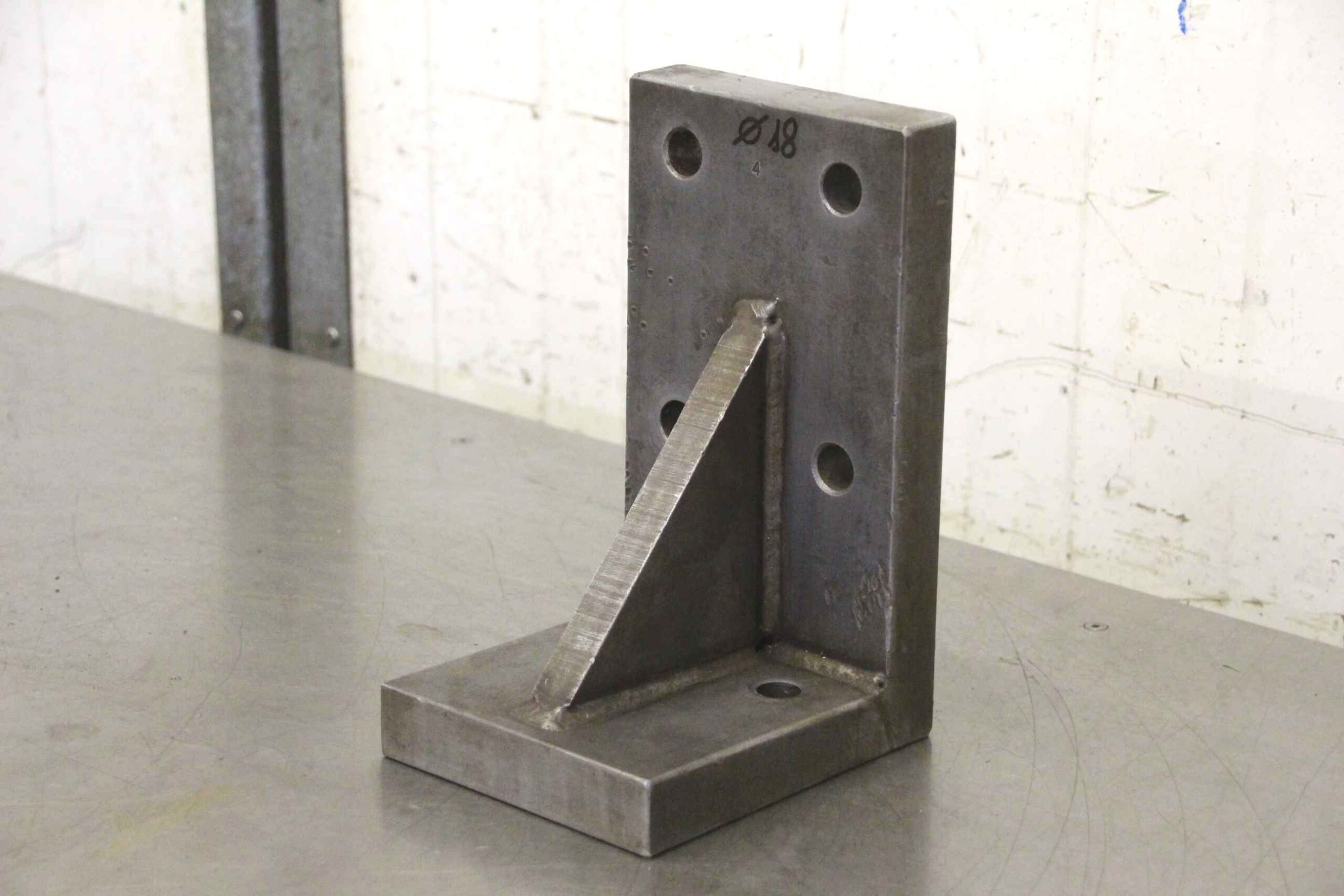 Aufspannwinkel von Stahl - 165/140/H245 mm – Bild 6