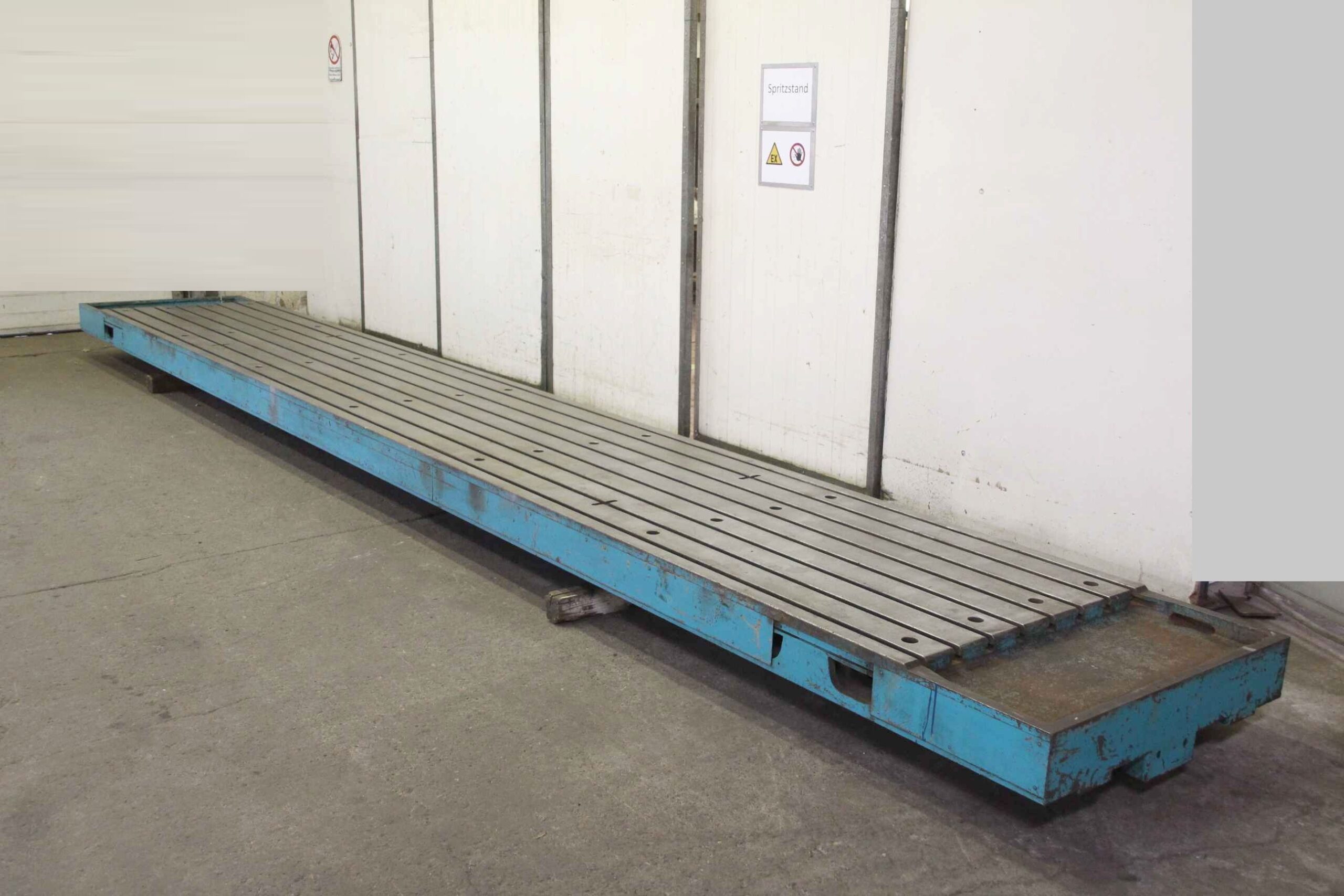 Aufspannplatte mit T Nut von unbekannt - 7060/1000/H235 mm