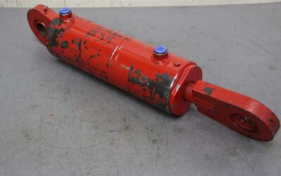 Hydraulikzylinder von unbekannt - Hub 210 mm