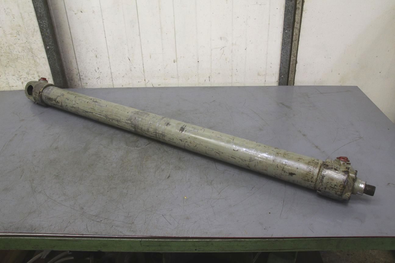 Hydraulikzylinder von ORSTA - R1-63/40x1000