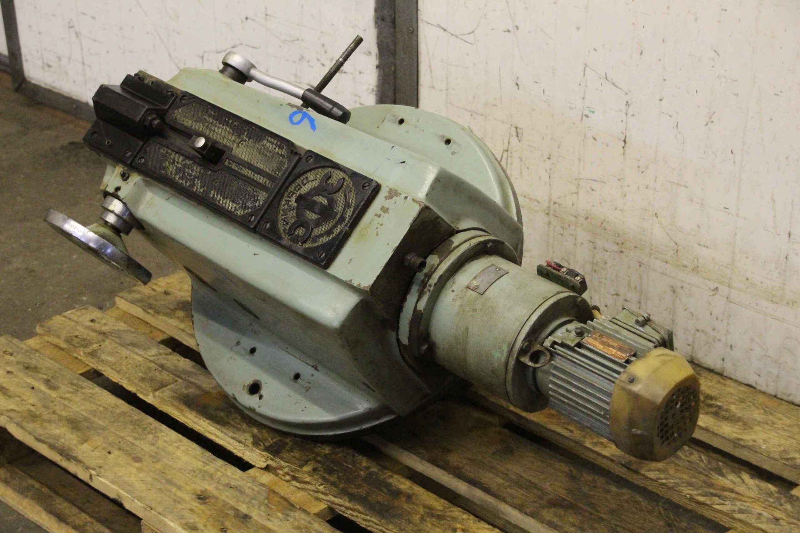 Universal-Fräskopf von Stankoimport - 6P/2