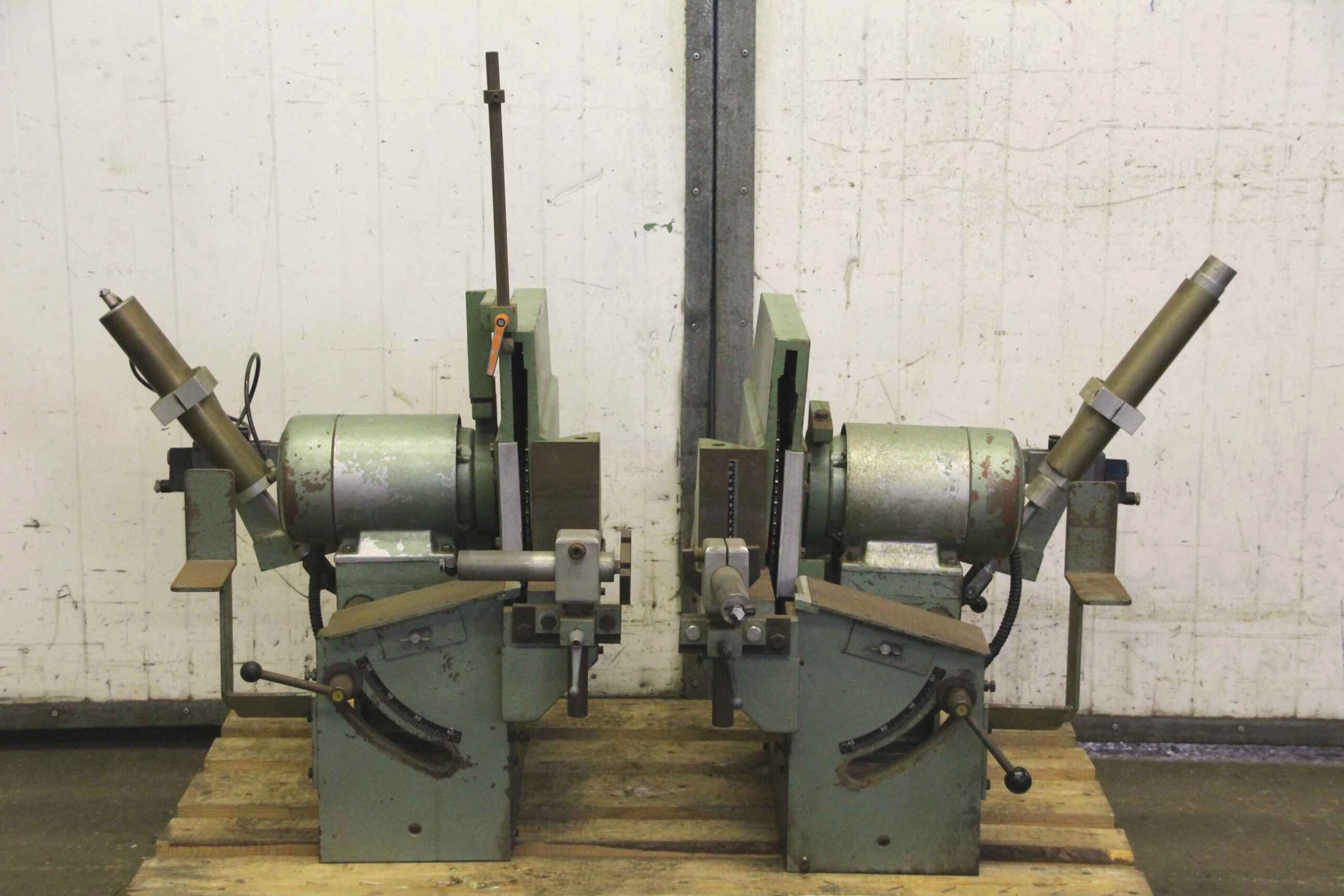 Doppelgehrungssäge (nur Sägeeinheiten) von unbekannt - 2,5 kW 2850 U/min – Bild 3