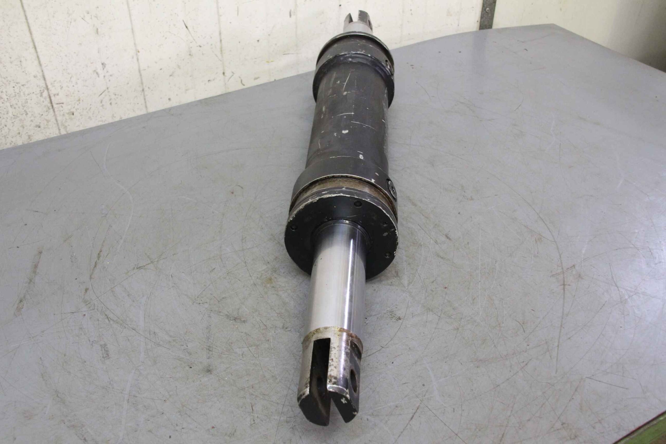 Hydraulikzylinder von unbekannt - Hub 210 mm – Bild 3