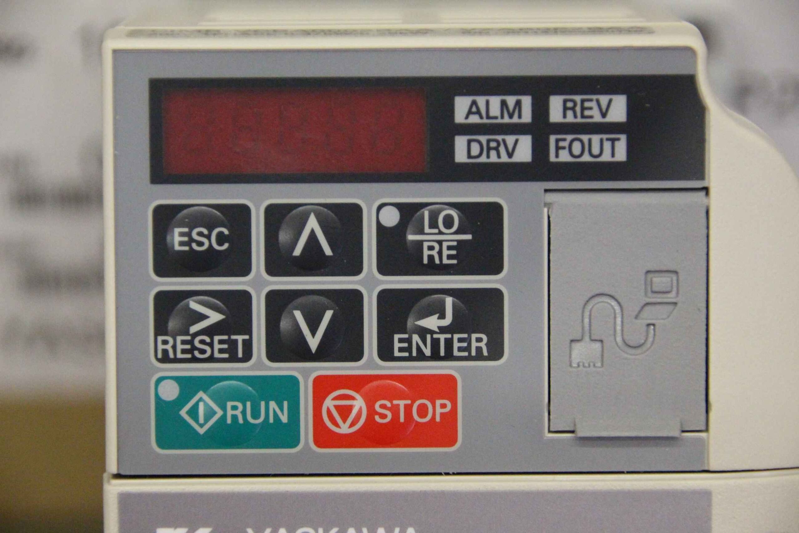 Servoregler von Yaskawa - CIMR-VCBA0002BAA VZAB0P2BAA – Bild 6