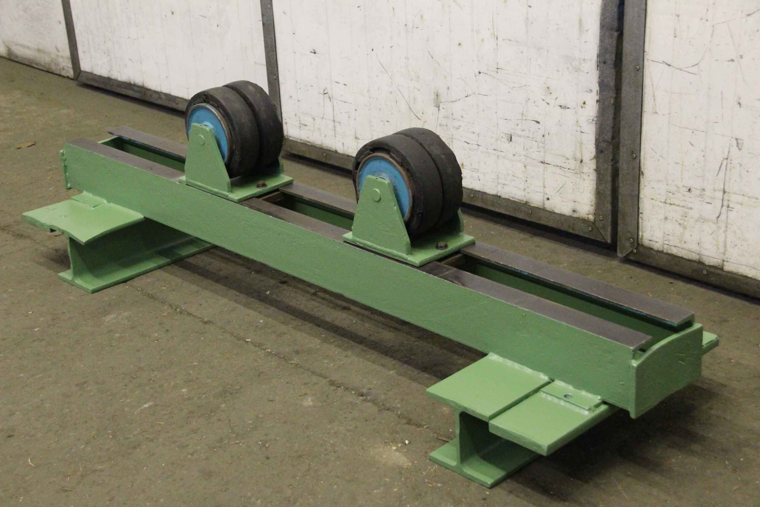 Behälterdrehvorrichtung von unbekannt - Rollenabstand 215 bis 1470 mm