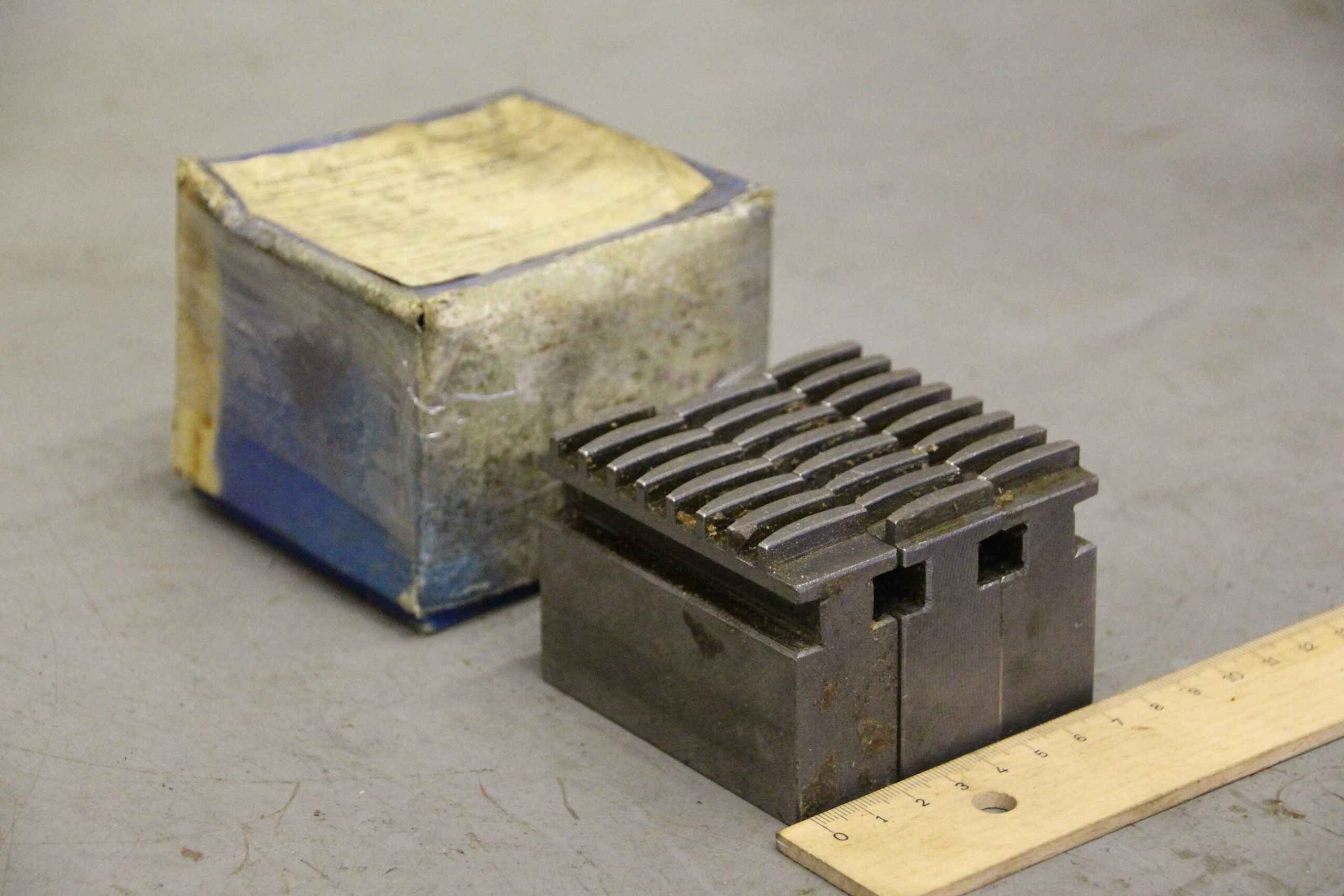 Wechselbacken von Fabryka Przyrzadow - Breite 25 mm PUTm-M 200 – Bild 2