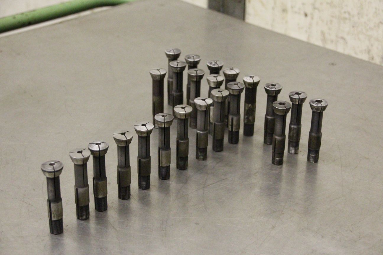 Spannzangenhülsen 23 Stück von unbekannt - Ø 3-8,5 mm