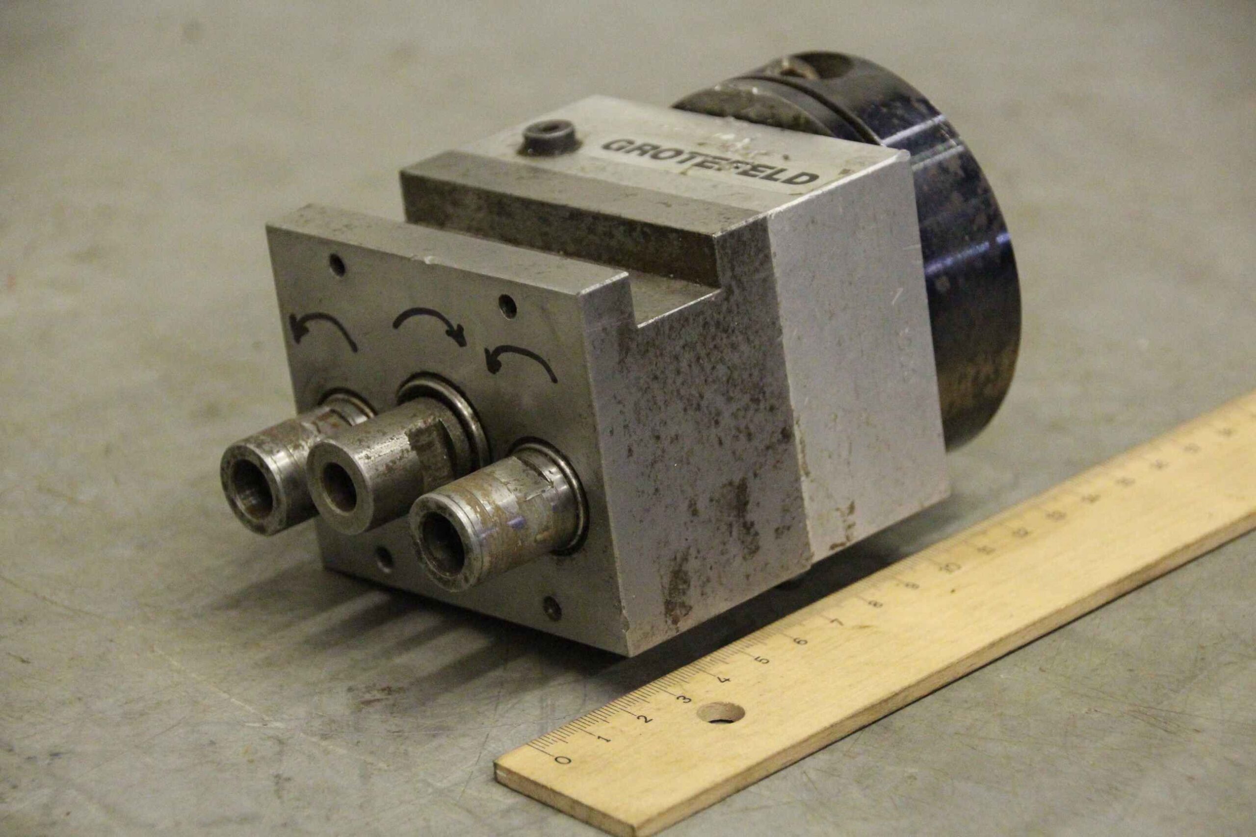 Mehrspindelkopf 3 Bohrer von Grotefeld - Aufnahme M8