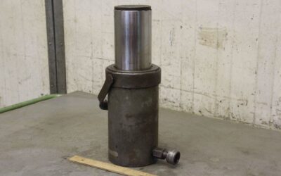 Kurzhub-Schwerlastzylinder von unbekannt - BVS 578 Hub 150 mm