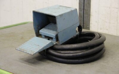 Fußschalter von Telemecanique - 16-polig