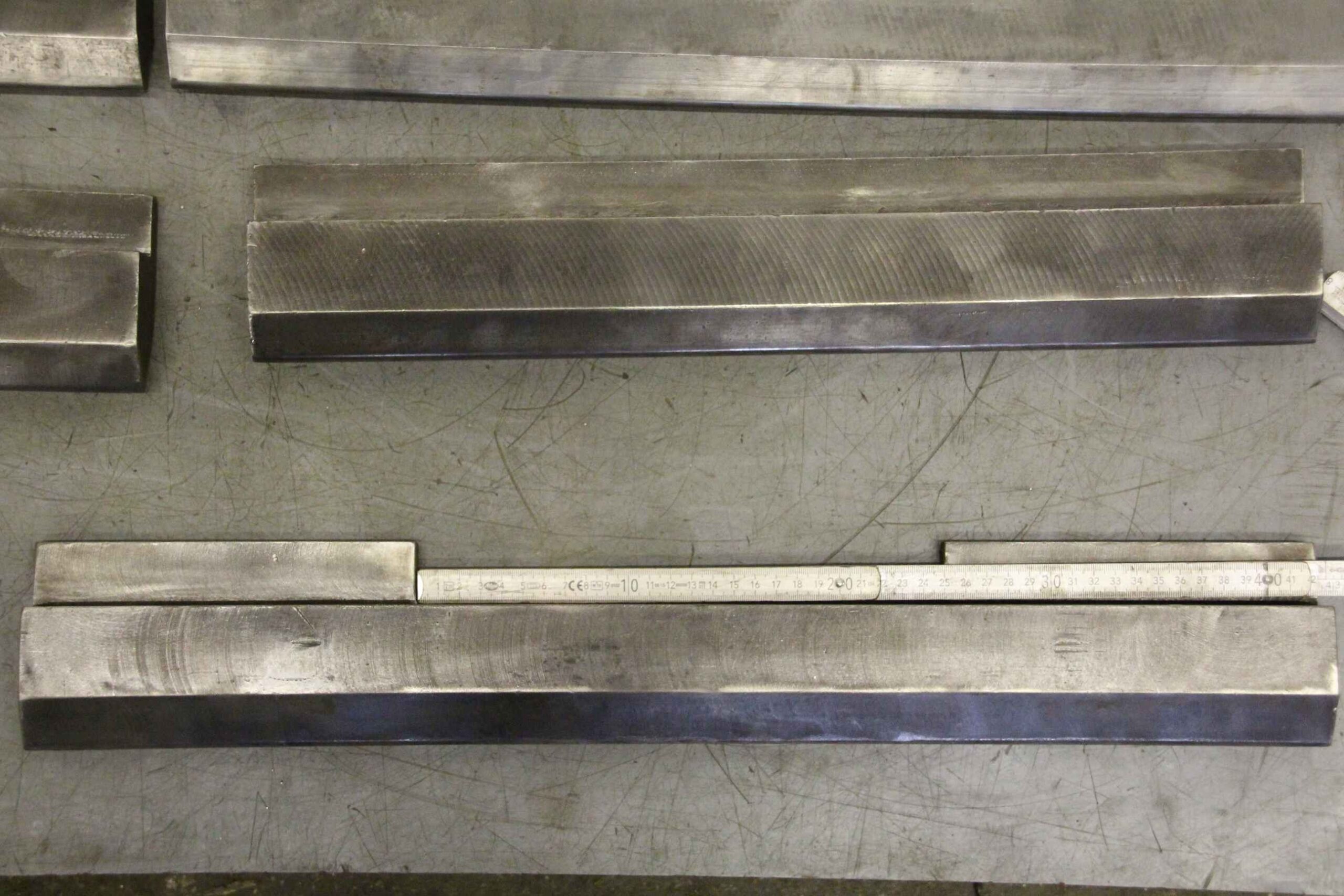 Abkantwerkzeug geteilt 7780 mm von Promecam - 95/36 mm 60° – Bild 5