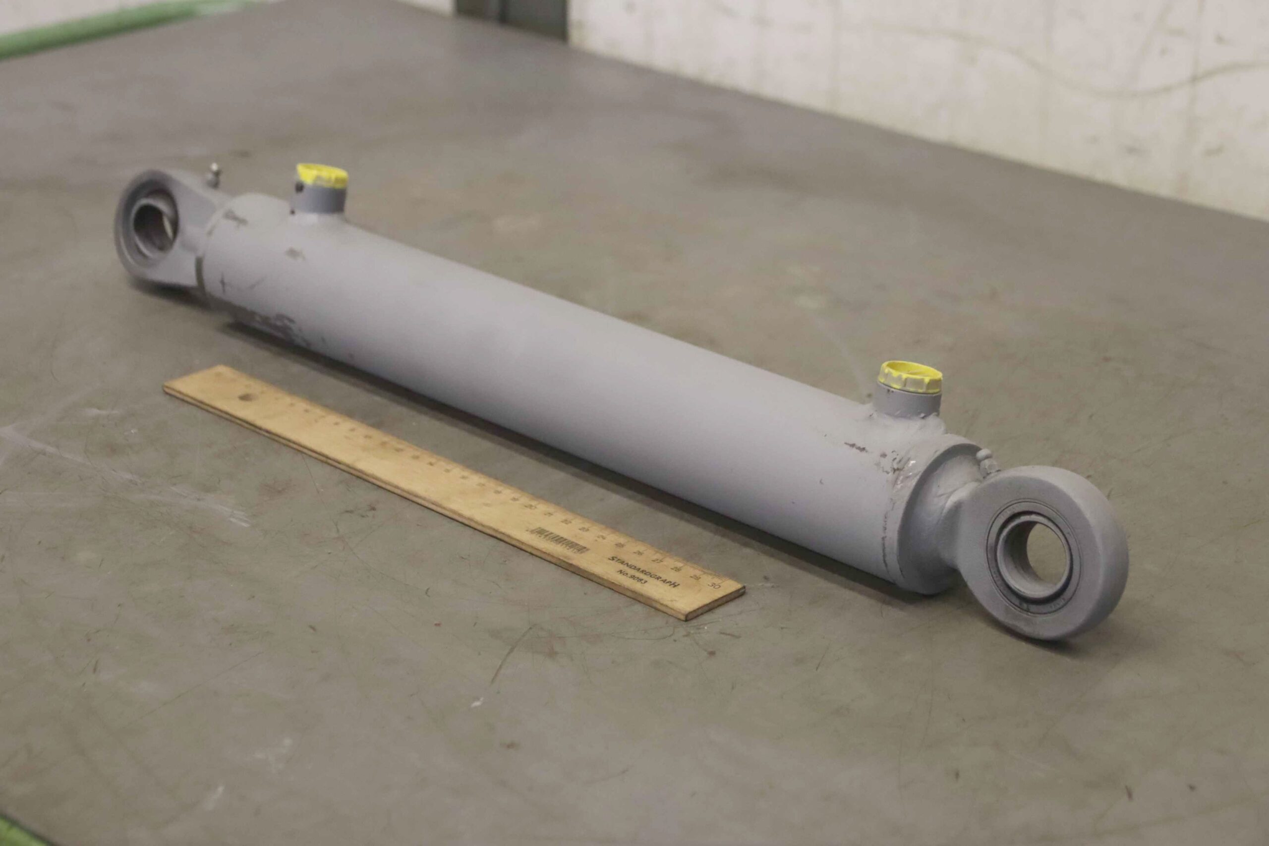 Hydraulikzylinder von unbekannt - Ø 2 8x 320 mm