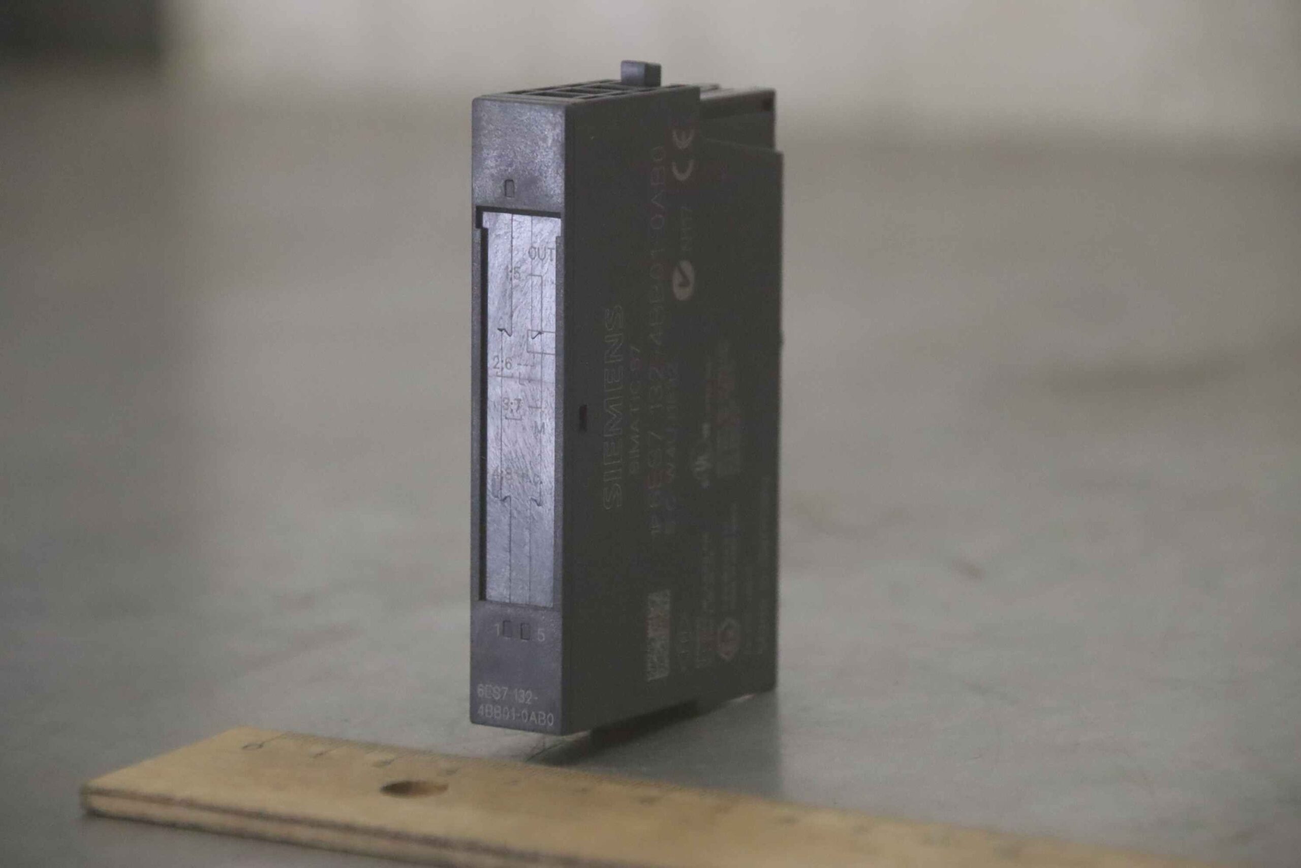 Elektronikmodule ET 200S 4 Stück von Siemens - 6ES7 132-4BB01-OABO