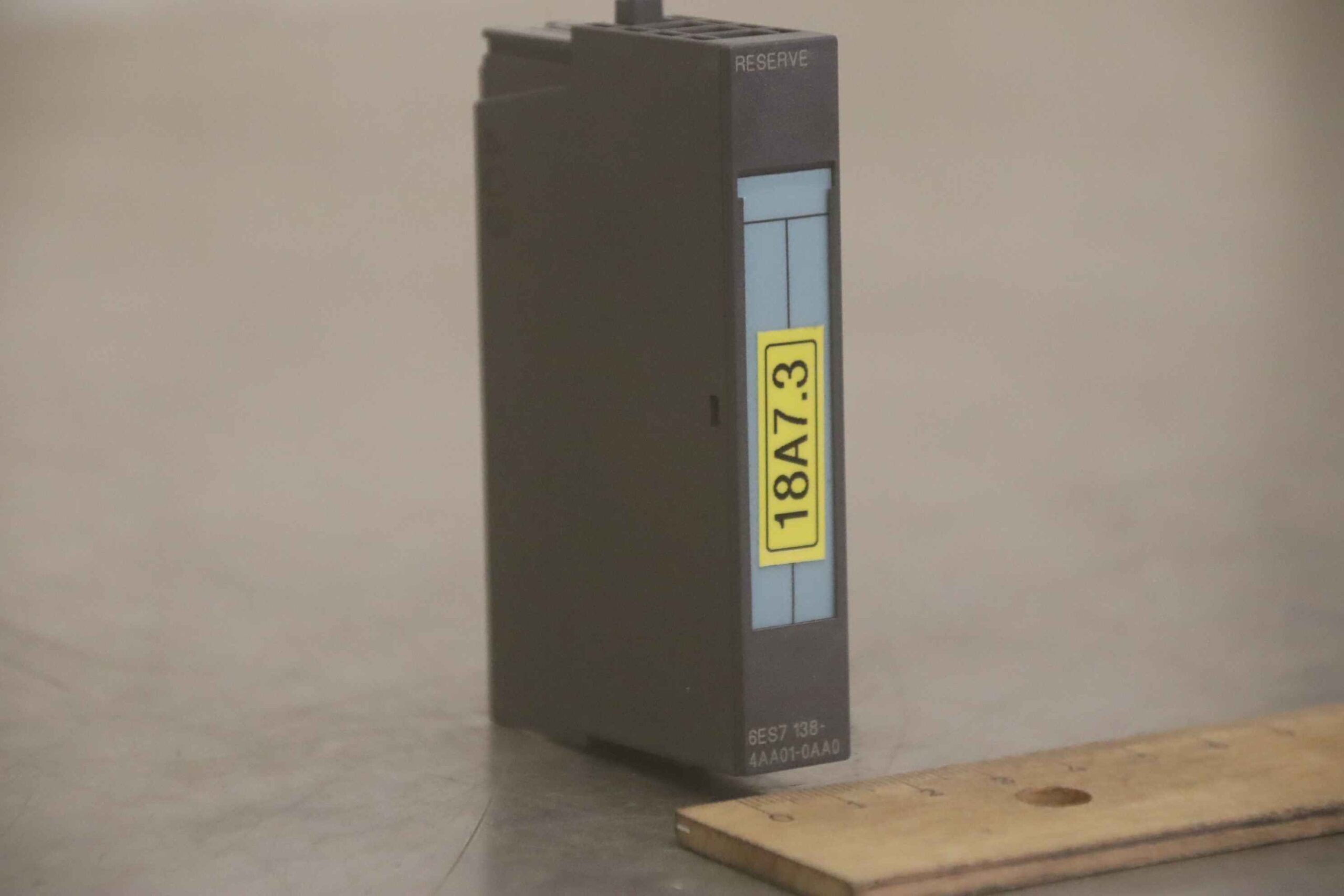 Elektronikmodul ET 200S von Siemens - 6ES7 138-4AAO1-OAAO – Bild 2