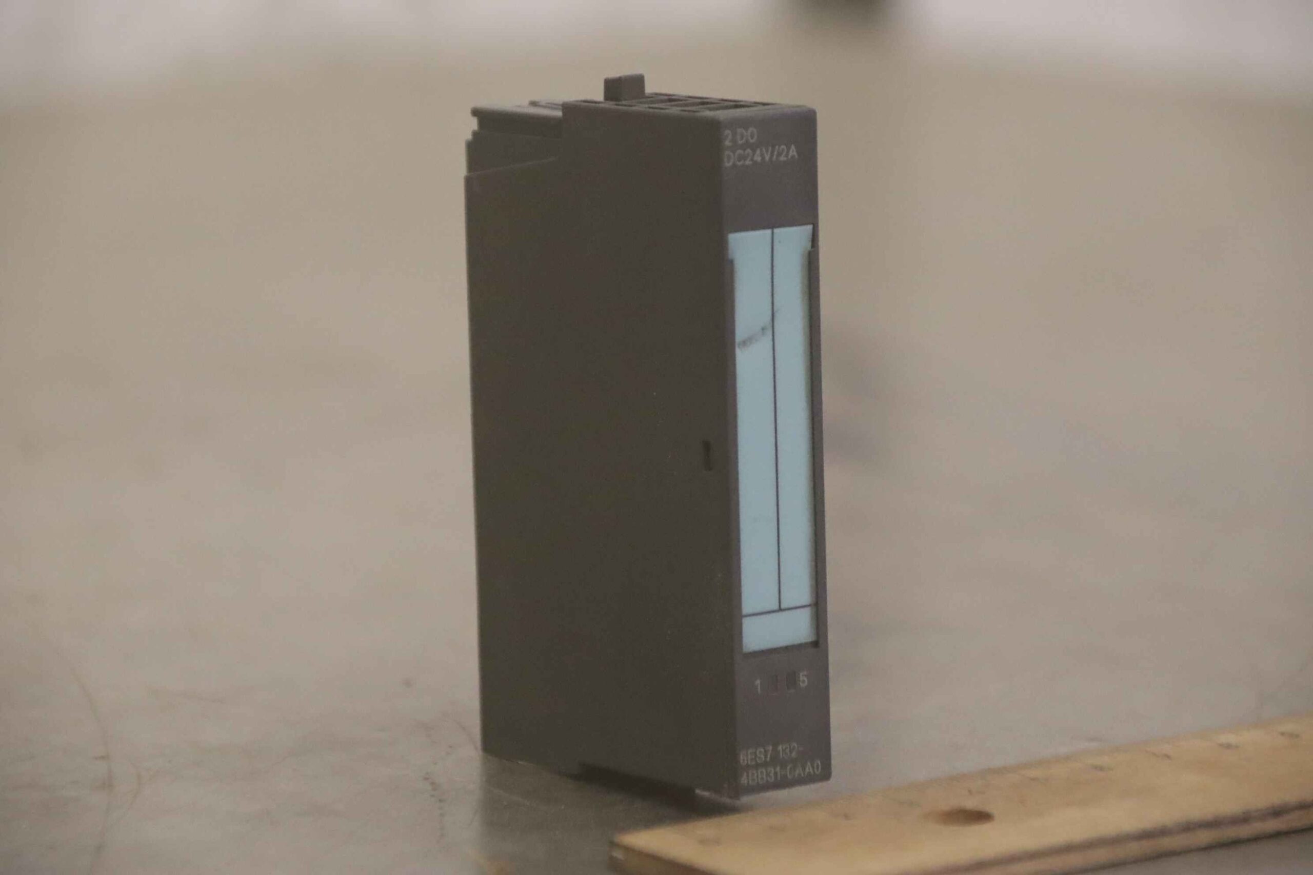 Elektronikmodule ET 200S von Siemens - 6ES7 132-4BB31-OAAO – Bild 2