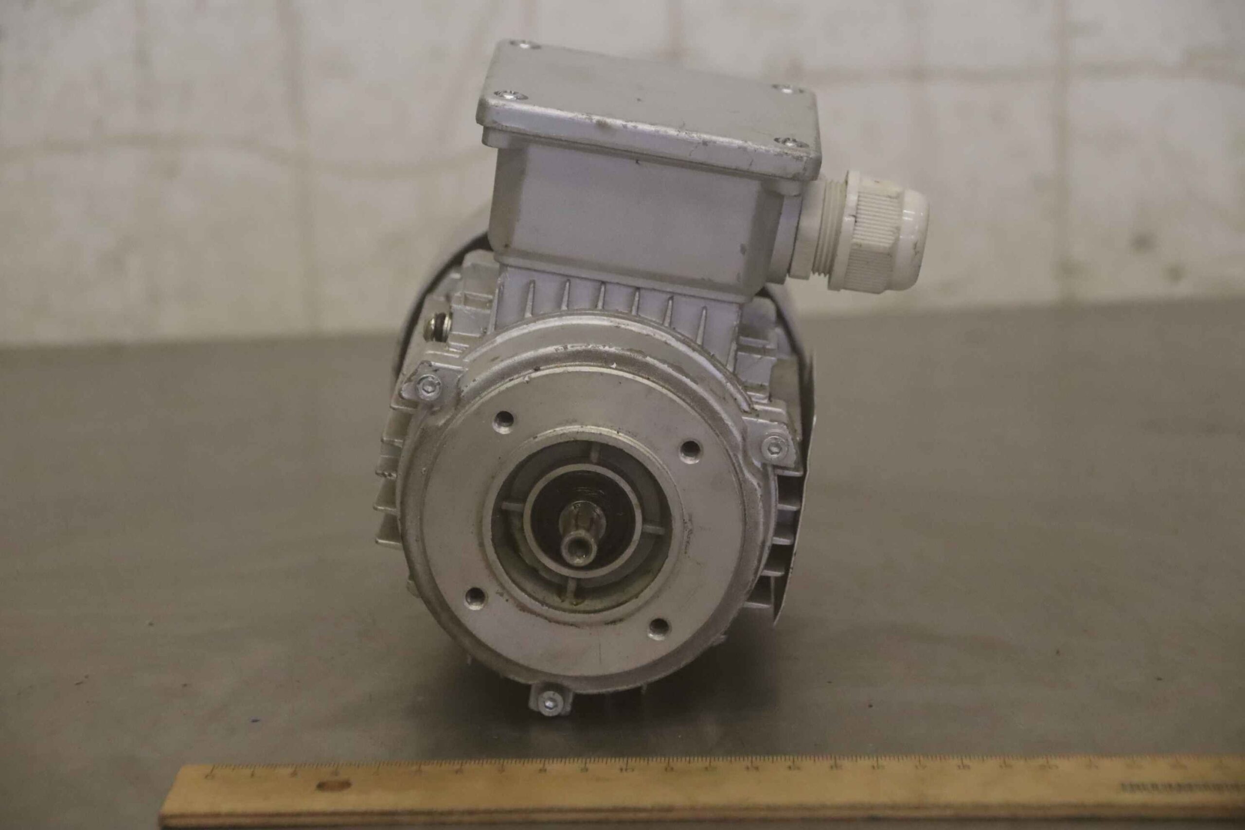 Elektromotor 0,09 kW 1325 U/min von Paesen - MR56B4 – Bild 3